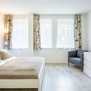 Convenient 2-Room Central Apartment