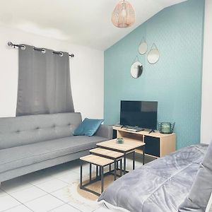 Appartement à 2 Chambres à Coucher