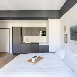 Easylife - Monolocale Con Balcone In Risorgimento