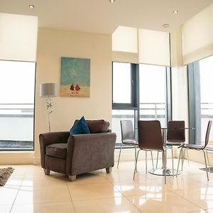 Appartement à 2 Chambres à Coucher