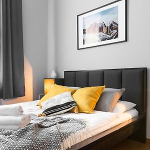 Friendhouse Apartments Avenue