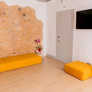 Hostal Juliette & Coworking
