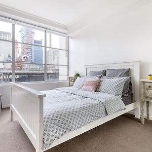 New! A Comfy & Stylish Apt Next To Darling Harbour