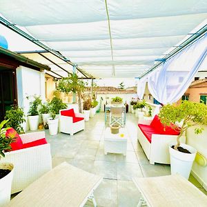 Meetup On The Terrace View With Private Parking