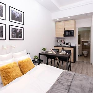 Charming Studio At Downtown