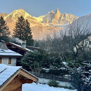 Le Chaney - T2 Dans Chalet - Massif Du Mont-Blanc