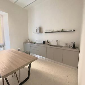 Appartement à 3 Chambres à Coucher