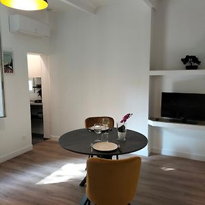 Studio Balcon, Intra Muros, Climatise Avec Wifi