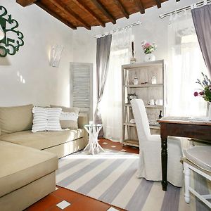 Gina Guest House