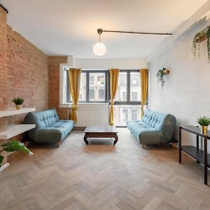 Appartement à 3 Chambres à Coucher