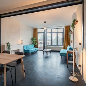 Appartement à 2 Chambres à Coucher