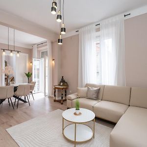Evita Luxury Apartment