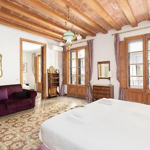 Appartement à 3 Chambres à Coucher
