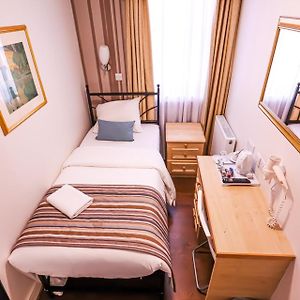 Chambre Standarde Simple