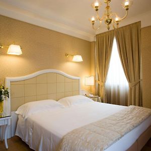 Chambre Standarde Lit King-Size
