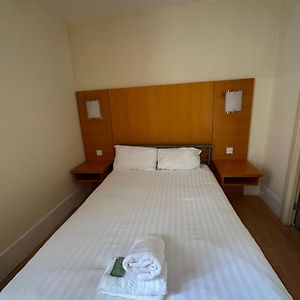 Chambre Double de Base