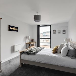 Beautiful And Stylish 1 Bedroom Apartment In Central Birmingham