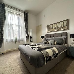 City Lights Apartment