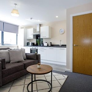 Modern And Stylish 1 Bed Apartment Manchester