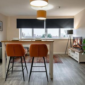 Modern 1 Bedroom Apartment In Manchester