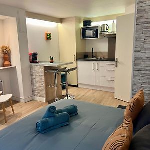Casa Cloutiers #1, #2 & #3 - Jolis Studios - Emplacement Ideal Hyper Centre Brive