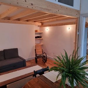 Appartement à 3 Chambres à Coucher
