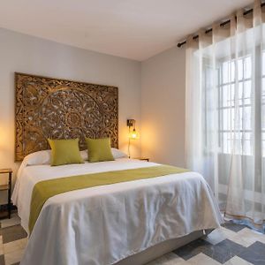 Appartement de Luxe à 2 Chambres à Coucher