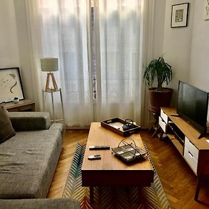 Appartement à 2 Chambres à Coucher