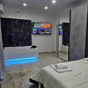 Da Tonino Luxury Apartments