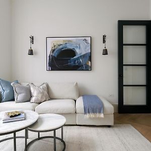 Appartement à 3 Chambres à Coucher