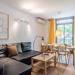 Appartement à 2 Chambres à Coucher