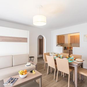 Appartement à 2 Chambres à Coucher