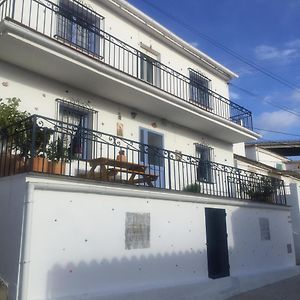 Appartement à 3 Chambres à Coucher