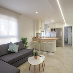 Appartement à 2 Chambres à Coucher