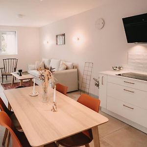 Maison Privee, 2 Ch. 6 Pers. 5 Min Gare, Parking