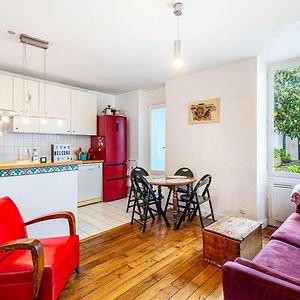 Appartement à 2 Chambres à Coucher