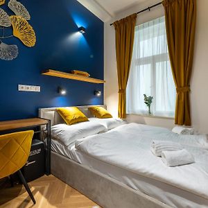 Modern Urban Room In The City Center Of Prague