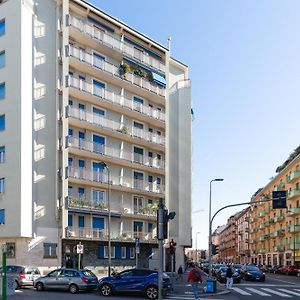 Bande Nere Mm1 - Modern Studio With Balcony!