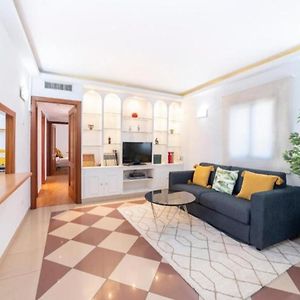 Amplio Apartamento En El Corazon De Sevilla