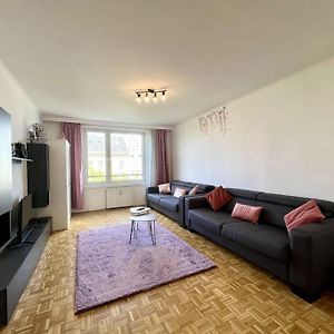 Appartement à 3 Chambres à Coucher
