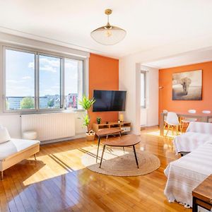 Appartement à 3 Chambres à Coucher