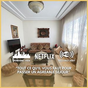 Appartement à 2 Chambres à Coucher
