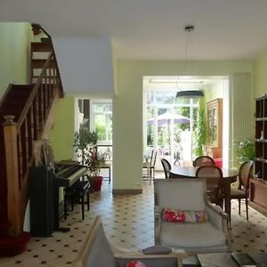 Villa à 3 Chambres à Coucher