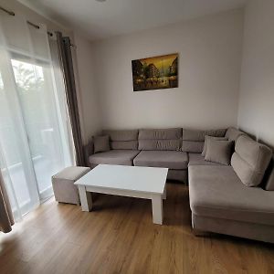 Appartement à 2 Chambres à Coucher