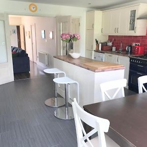 Appartement à 3 Chambres à Coucher