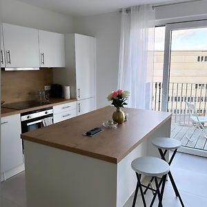 2 Bedrooms Luxury Apartment - Guillemins