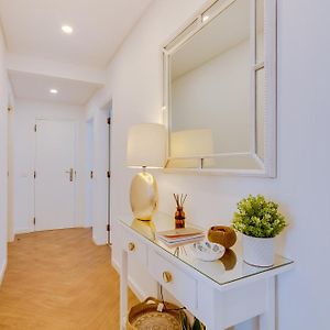 Downtown Bingo Apartment
