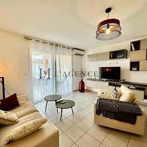 Appartement à 2 Chambres à Coucher