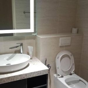 Suite à 2 Chambres à Coucher