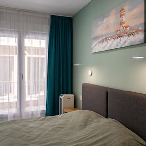 New Beach Apartments